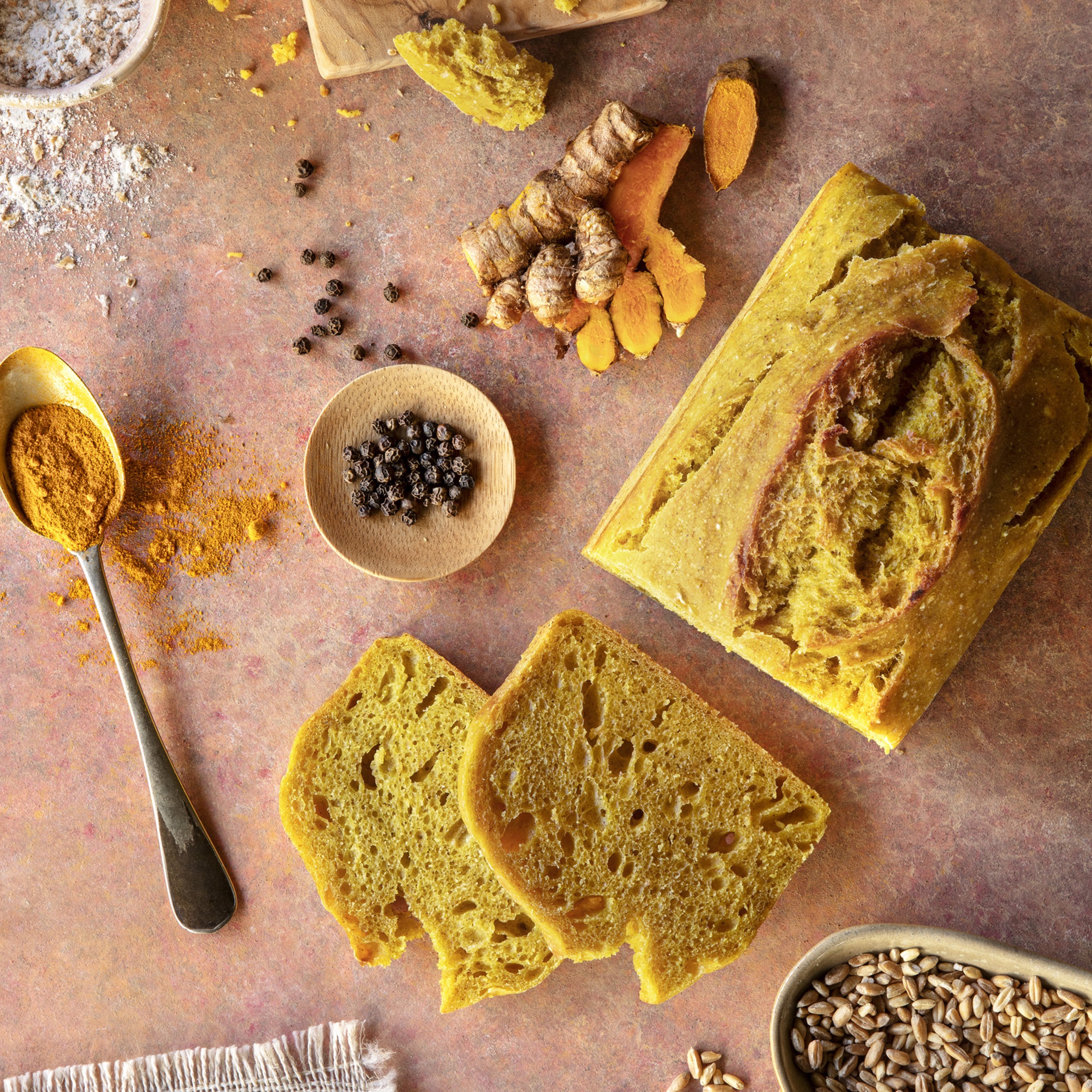 Pão Espelta Integral Curcuma - Image 2